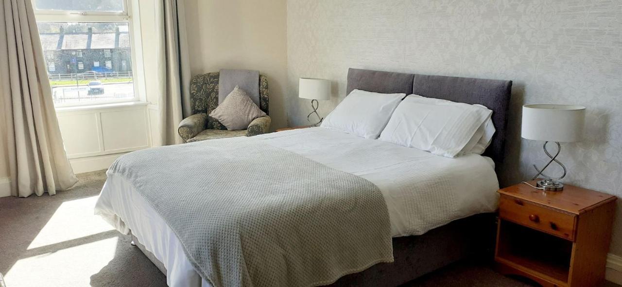 Guest house Queens *